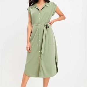 Lou & Grey Sandwashed Dolman Pocket Shirtdress